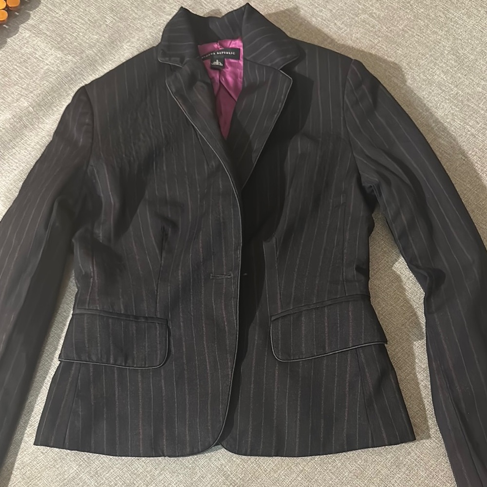 Banana Republic Black and Pink Blazer with Notched Lapels and Fitted Silhouette